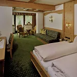 Hotel Alpenland - & Breakfast 4*