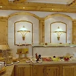 Hotel Alpenland - & Breakfast Gerlos