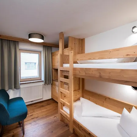 Hotel Alpenland - & Breakfast 4*