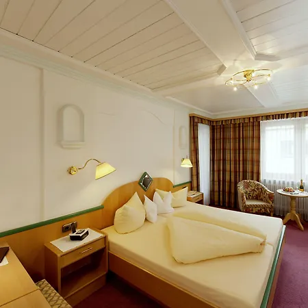 Alpenland - & Breakfast 4* Герлос