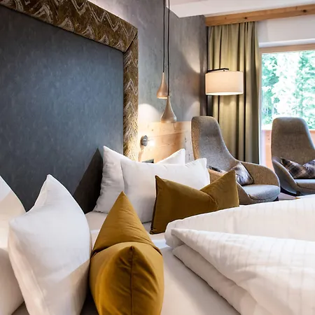 Alpenland - & Breakfast 4* Герлос