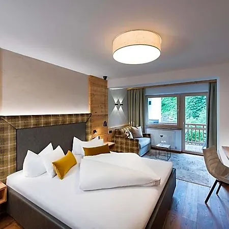 Alpenland - & Breakfast Hotel