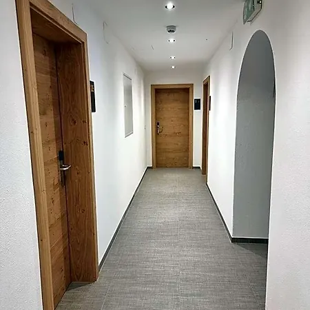 Hotel Alpenland - & Breakfast 4*
