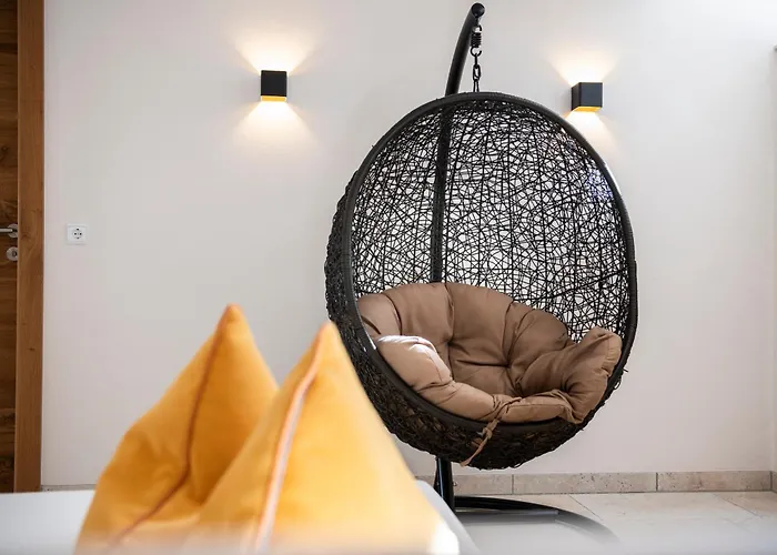 Hotel Alpenland - & Breakfast