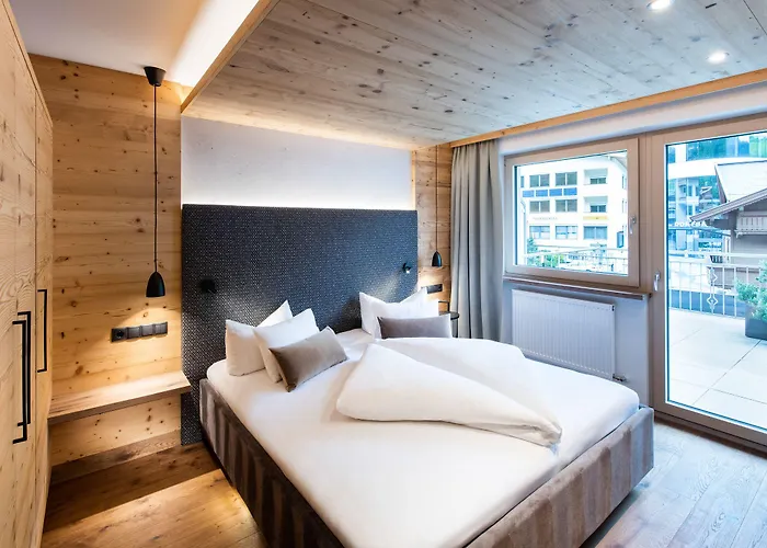 Hotel Alpenland - & Breakfast 4*