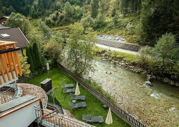 Alpenland - & Breakfast Hotel 4*