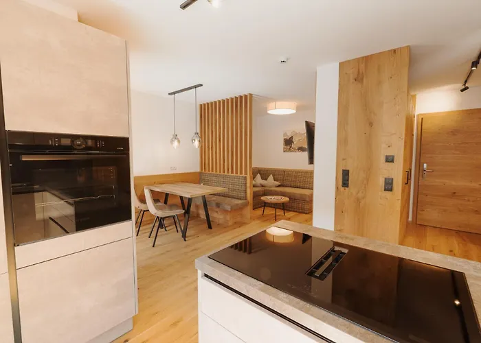 Hotel Alpenland - & Breakfast 4*