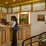 Otel Alpenland - & Breakfast 4*