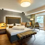 Alpenland - & Breakfast 4*