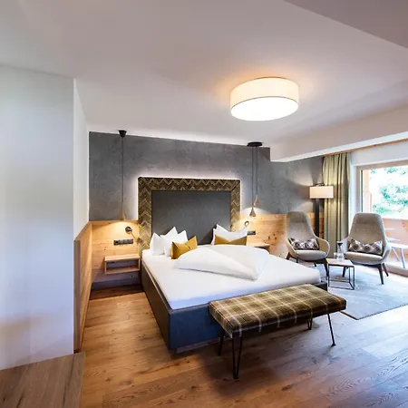 Alpenland - & Breakfast 4* Герлос