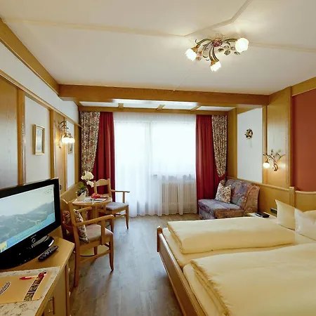 Alpenland - & Breakfast Otel Gerlos