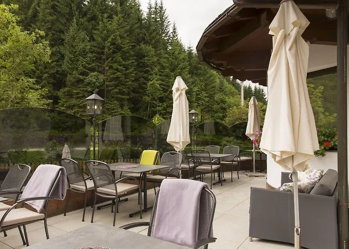 Otel Alpenland - & Breakfast 4*